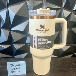 BNWT Flawless 40oz Magnolia Stanley Cup